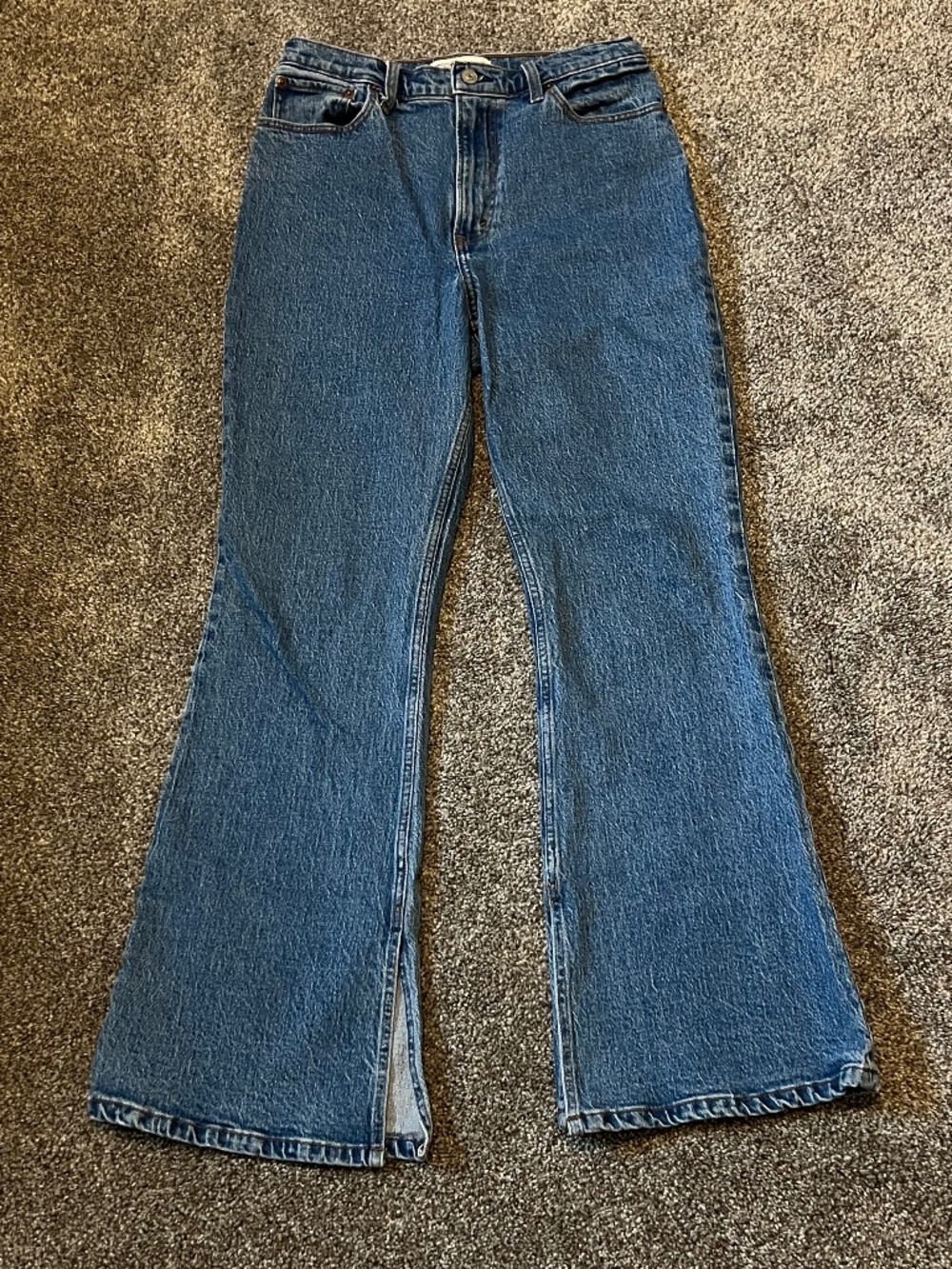 Abercrombie Vintage Flare High Rise Jeans Size 4/27
